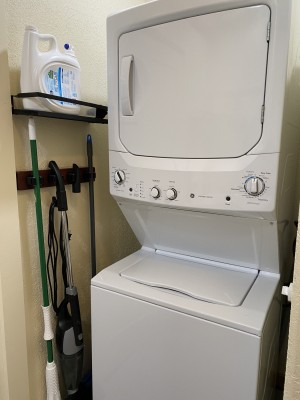 Stackable Washer/Dryer. 