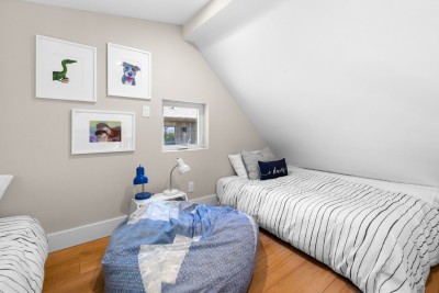 Second twin bed in the loft at The Studio.