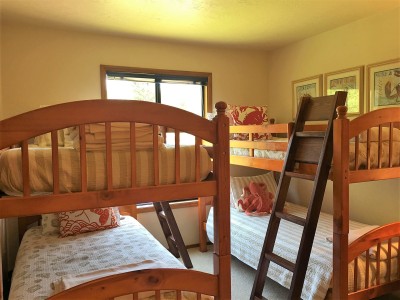 Bedroom #3 with two twin bunkbeds